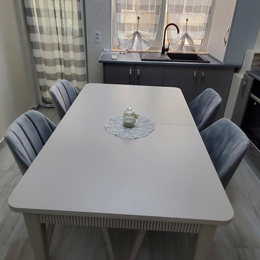 Luxury Apartament Bacovia Bacau Exterior photo