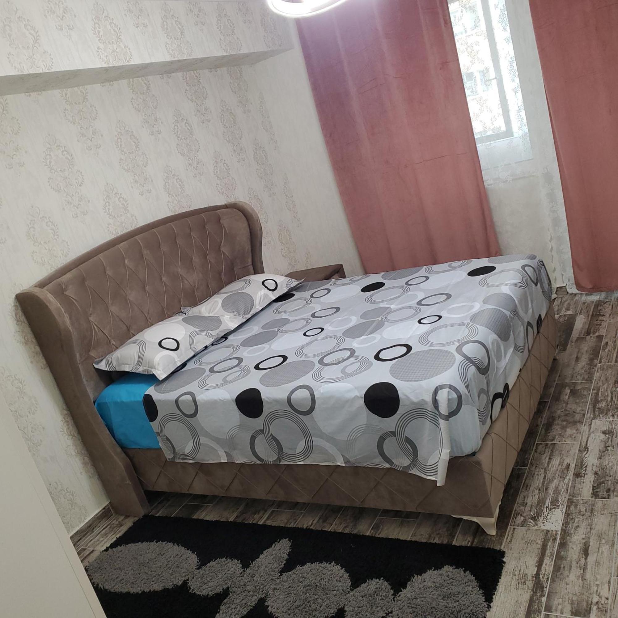 Luxury Apartament Bacovia Bacau Exterior photo